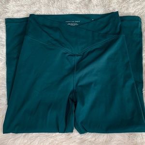 American Eagle Cross Leggings